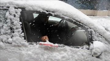 Meteorolojiden Doğu Karadeniz düşüncesince demir kar uyarısı