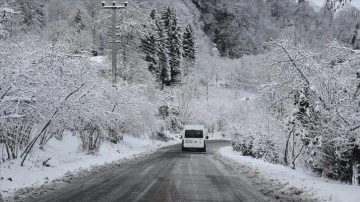 Meteorolojiden Doğu Karadeniz düşüncesince dip kar yağışı uyarısı