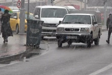 Meteoroloji'nin ikazlarının ardından Kocaeli'de kar yağışı başladı