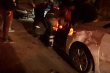 Milas'ta trafikte kavga çıktı, araçla grubun arasına daldı: 5 yaralı