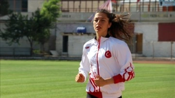 Milli atlet Emine Hatun Tuna Mechaal, İspanya'da maksimum derecesini elde etti