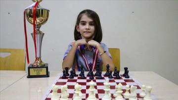 Minik Elif Dila'nın satrançta gayesi Avrupa ve evren şampiyonluğu