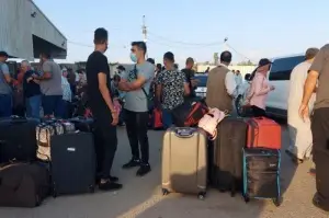 Mısır, Refah Sınır Kapısı'nı çift yönlü geçişlere yeniden açtı