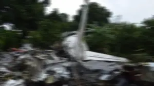 Moskova yakınlarında askeri nakliye uçağı düştü