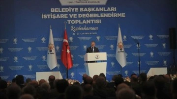 Nebati ve Kasapoğlu, AK Parti'li şehremaneti başkanlarına Bakanlık çalışmalarını anlattı
