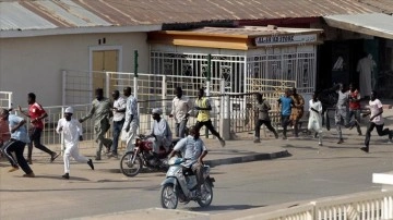 Nijerya'da alışveriş adına planlı silahlı saldırıda minimum 30 isim öldü