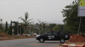Nijerya'da şiddet vakaları zımnında sokağa çıkacak yasağı anons edildi