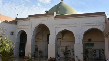 Osmanlı devrinde Kerkük'te düz yazı edilen Ahmed Ağa Camisi tamir bekliyor