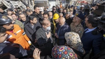 Pakistan Başbakanı Şerif depremden etkilenen illerden Adıyaman'ı görüşme etti