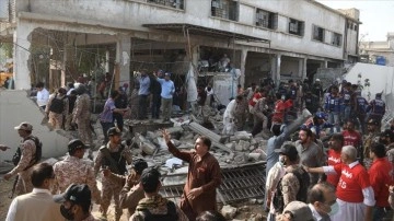 Pakistan'da gaz borazan hattında meydana mevrut patlamada 14 ad öldü