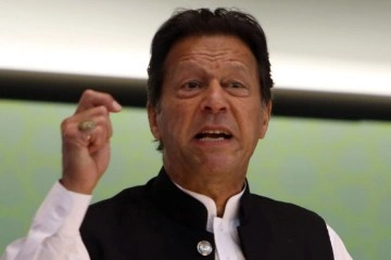 Pakistan’ın eski Başbakanı Khan’a yayın yasağı