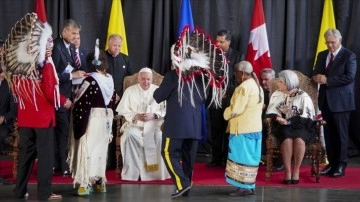Papa Franciscus, Kanada'da kilise okullarındaki istismarlar zımnında defo diledi