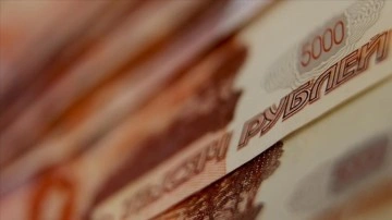 Rus rublesinde bedel kaybı durmuyor
