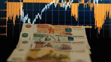 Rus rublesinde bedel kaybı yüzdelik 20'yi aştı