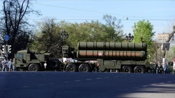 Rusya askeri manevra düşüncesince Belarus’a dü S-400 gönderdi