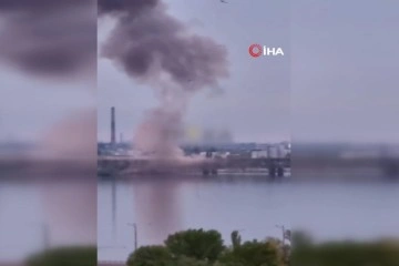 Rusya, Dinyeper Nehri üzerindeki köprüyü vurdu