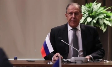 Rusya Dışişleri Bakanı Lavrov: Ukrayna’ya tabanca gönderenler eylemlerinden sorumludurlar