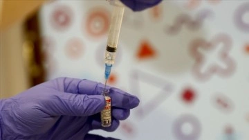 Rusya'da 50 milyondan çok ad Kovid-19 aşısı oldu