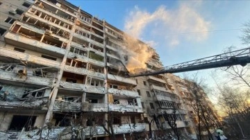 Rusya'nın Kiev'e saldırısında müşterek apartman şimdi ciddi hasar gördü