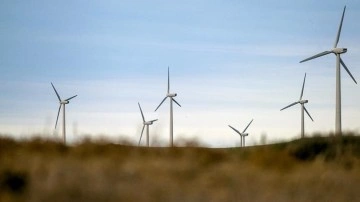 Rüzgar enerjisi santralleri esbak elektrik üretiminde evvel tam toprak aldı