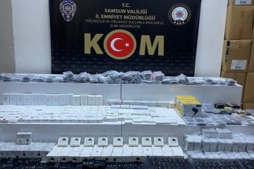 Samsun'da 2 bin 113 adet kaçak telefon takıları ele geçirildi