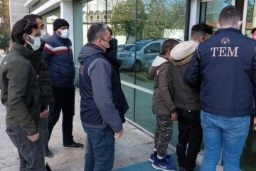 Samsun'da DEAŞ'tan 2 yabancıya daha sınır dışı