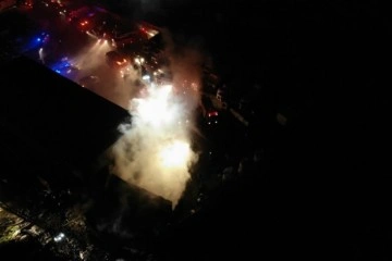 Sancaktepe’de atık yönetim merkezi alev alev yandı