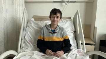 Şarapnel parçasının mânialı bıraktığı Suriyeli Muhammed, İstanbul'da cerrahi müdahale oldu