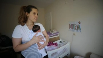 Savaştan kaçan Ukraynalı gebe kadın, Türkiye'de mevlit yaptı