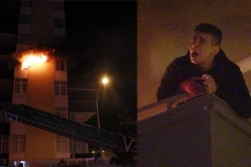 Sinir krizi geçiren genç oturduğu evi ateşe verdi, balkona çıkıp sigara içti