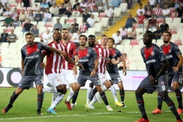 Sivasspor ligdeki 3. beraberliğini aldı