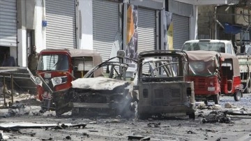 Somali'de bombalı saldırıda minimum 8 insan öldü