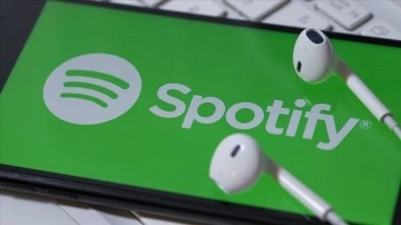 Spotify, Kovid-19’un tartışıldığı yayınlara kaynak uyarısı koyacak