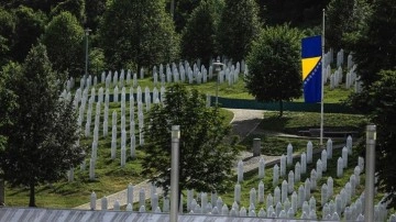 Srebrenitsa’da harp suçu işlemekle suçlama edilen emektar Sırp bey gözaltına alındı