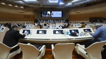 Suriye Anayasa Komitesi 6. turdaki manzara kırıklığının peşi sıra esasen toplanacak