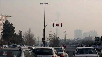 Tahran'da 1 yılda 3 bin 751 insan iklim kirliliğinden yaşamını kaybetti