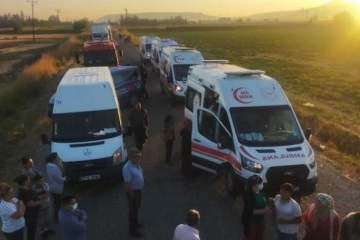 Tarım işçilerini taşıyan minibüs devrildi: 1 ölü, 15 yaralı