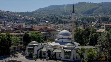 TİKA, çeyrek asırdır arazi almış olduğu Bosna Hersek'te ekin mirası camileri bugüne ulaştırdı