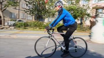 Trafik çilesinden tevlit etmek düşüncesince binmiş olduğu bisiklet 13 senedir muvasala uzlaştırıcı oldu