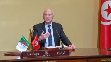 Tunus Yüksek Yargı Konseyi binası güven güçlerince kapatıldı