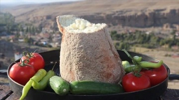 'Türk rokforu' namına evren çapında ünlenen Karaman'ın Divle peyniri sofralarda