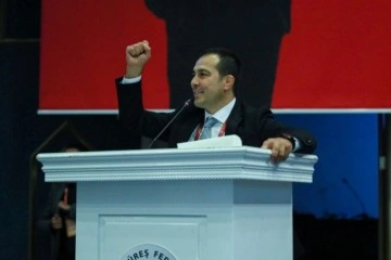 Türkiye Güreş Federasyonu'nda Şeref Eroğlu başkan seçildi
