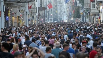 Türkiye nüfusunun yüzdelik 49,9'unu hanımlar oluşturuyor