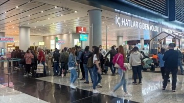 Türkiye'de 4 ayda iklim şeklini kullanan yolcu sayısı 41 milyonu aştı