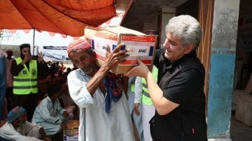 Türkiye'den yardım malzemesi haiz bir numara 'İyilik Treni' Pakistan'a ulaştı