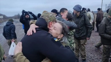 Ukrayna: Esir takasıyla 140 Ukraynalı başıboş bırakıldı