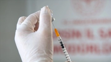 Uzmanından 'Kovid-19 aşısı gebeliği negatif etkilemiyor' açıklaması