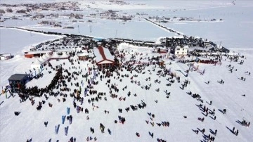 Van'da planlı kayak festivali mekân illerden koyu nazarıitibar gördü