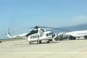 Yangın helikopterleri Koca Seyit Havalimanından yakıt ikmâli yapıyor