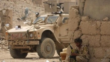 Yemen, Husilerin Marib'deki saldırılarında ölmüş ve dertli sayısının 300'e ulaştığını duyurd